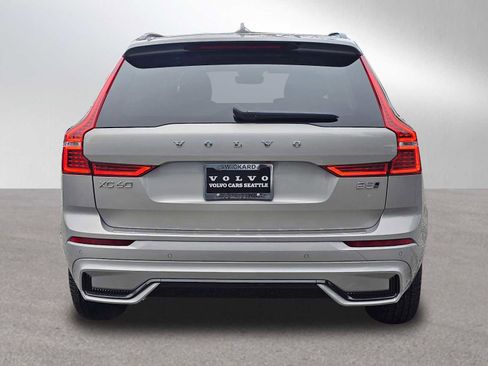 Certified 2025 Volvo XC60 B5 Core w/ Protection Package Premier AWD/4WD image 65