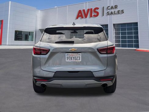 Used 2025 Chevrolet Blazer LT image 7
