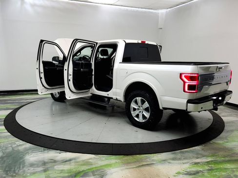 Used 2018 Ford F150 Platinum w/ Equipment Group 701A Luxury AWD/4WD image 12