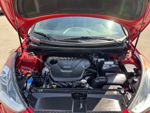 Used 2016 Hyundai Veloster w/ Option Group 02 image 38