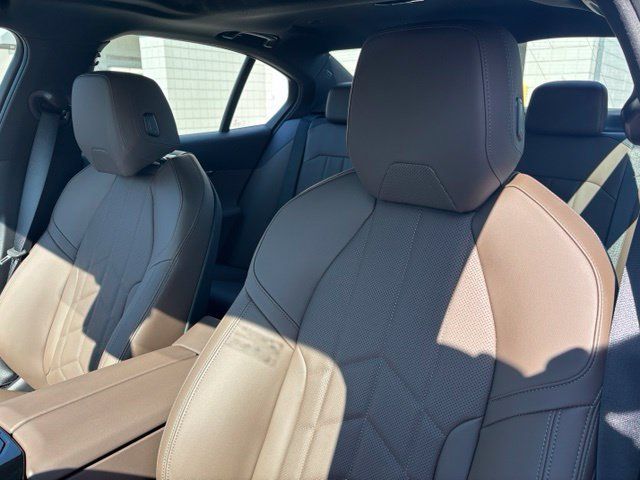 New 2027 BMW 530i xDrive w/ Premium Package AWD/4WD image 16