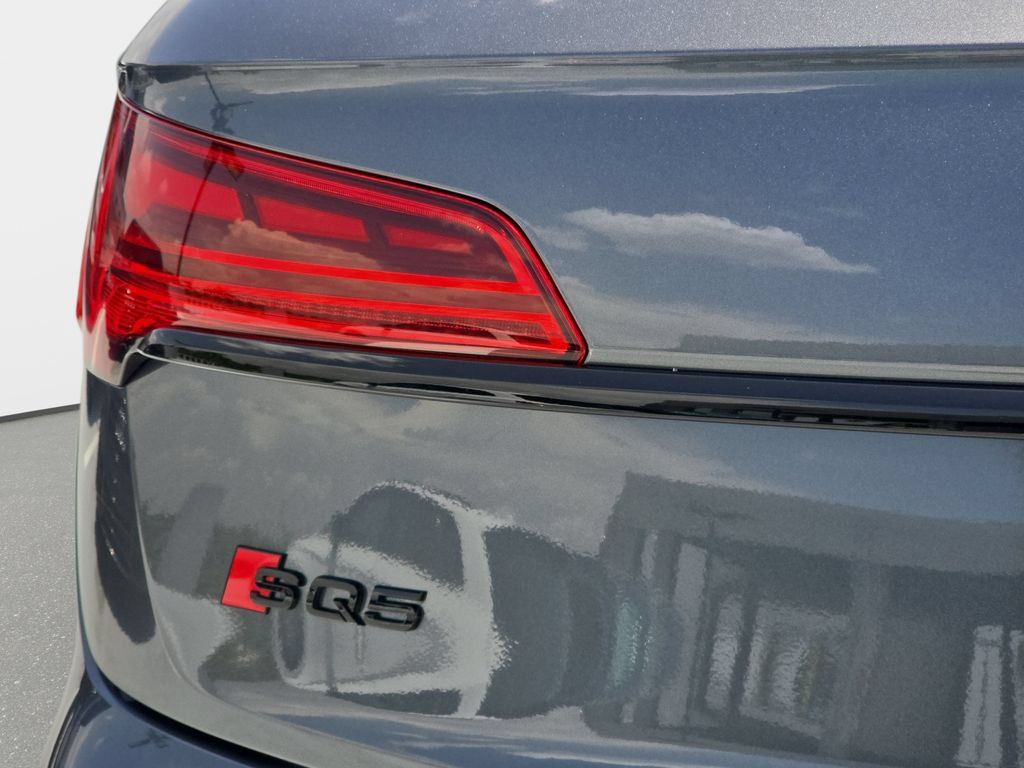 Used 2023 Audi SQ5 Premium Plus w/ Premium Plus Package AWD/4WD image 29