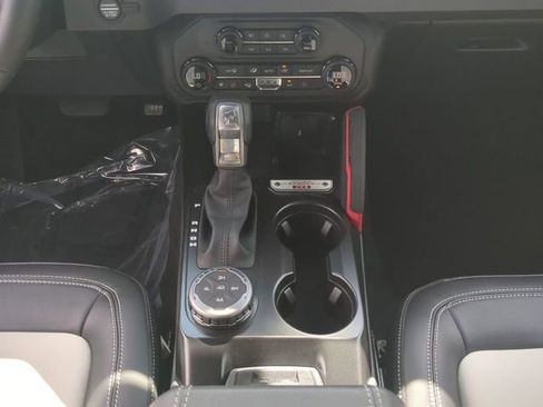 New 2026 Ford Bronco Outer Banks AWD/4WD image 20