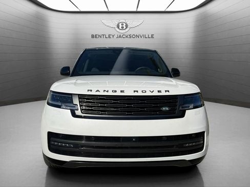 Used 2023 Land Rover Range Rover SE image 7