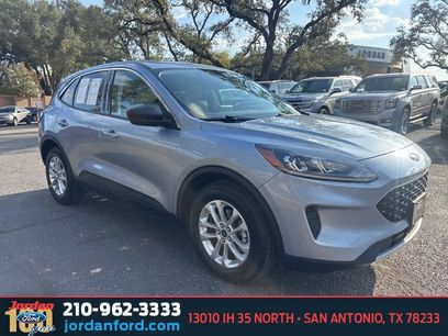 Certified 2022 Ford Escape SE w/ Convenience Package