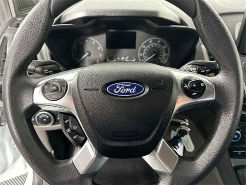 Used 2022 Ford Transit Connect XL image 20