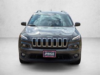 Used 2017 Jeep Cherokee Latitude w/ Cold Weather Group video 2