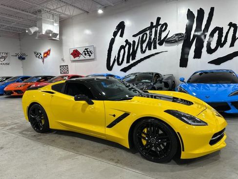 Used 2015 Chevrolet Corvette Stingray Coupe w/ 3LT Preferred Equipment Group RWD image 25