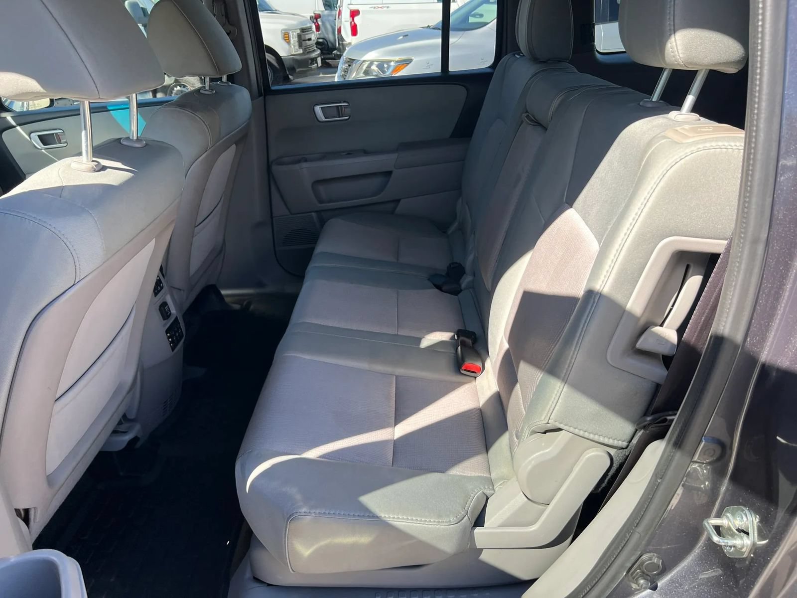 Used 2015 Honda Pilot SE image 8