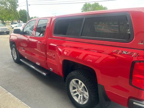 Used 2018 Chevrolet Silverado 1500 LT w/ All Star Edition AWD/4WD image 31