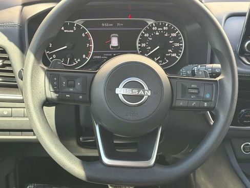 Certified 2023 Nissan Rogue SV image 10