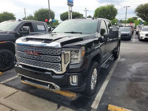 Used 2020 GMC Sierra 2500 Denali w/ Denali Ultimate Package AWD/4WD image 1