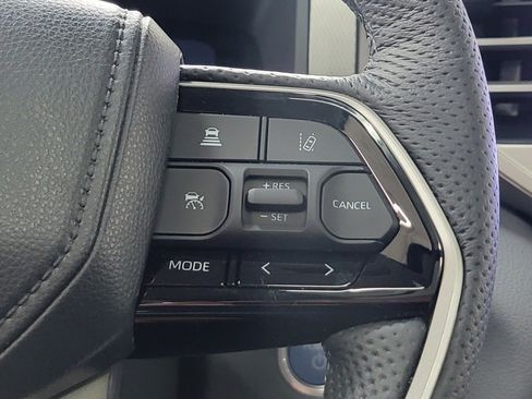 Certified 2024 Toyota Sequoia Limited image 33