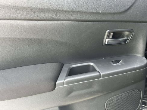 Used 2021 Mitsubishi Outlander Sport ES image 19