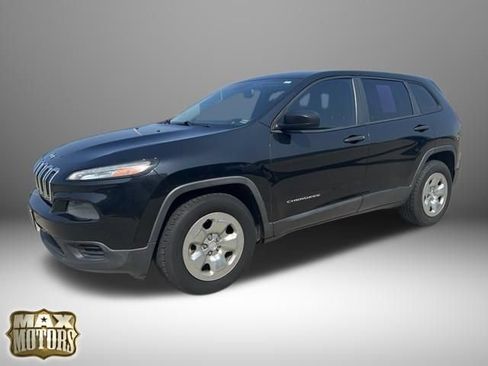 Used 2014 Jeep Cherokee Sport FWD image 3