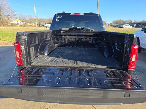 Used 2023 Ford F150 XLT w/ Equipment Group 302A High image 17