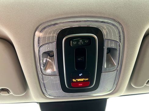 Used 2024 Hyundai Kona Limited image 22