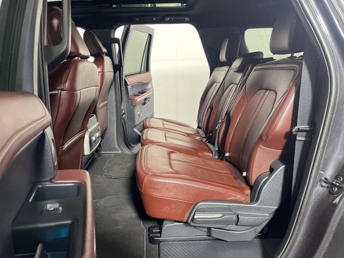 Used 2024 Ford Expedition Max Limited AWD/4WD image 19