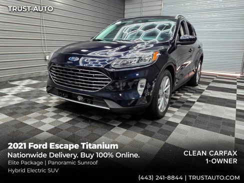 Used 2021 Ford Escape Titanium w/ Titanium Elite Package FWD image 1