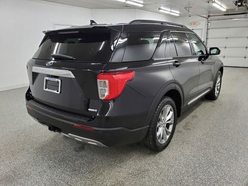 Used 2020 Ford Explorer XLT w/ Equipment Group 202A image 4