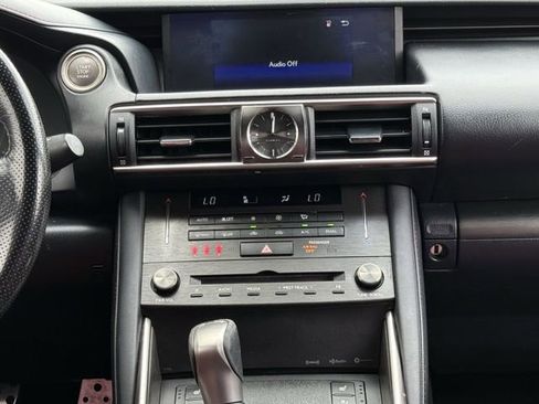 Used 2019 Lexus IS 300 F Sport w/ F Sport Package image 17