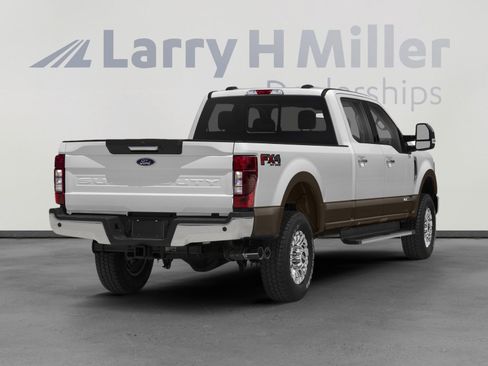 Used 2021 Ford F350 Lariat AWD/4WD image 6