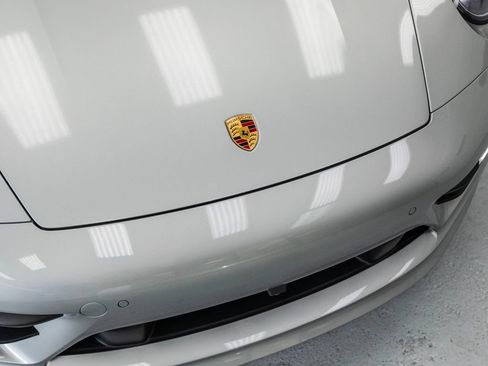 Used 2021 Porsche 911 Carrera image 10