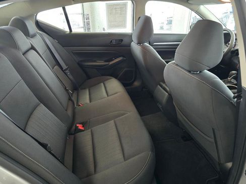 Used 2023 Nissan Altima 2.5 SV image 41