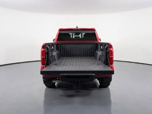 Used 2025 Toyota Tacoma TRD Sport w/ TRD Sport Upgrade Package AWD/4WD image 28
