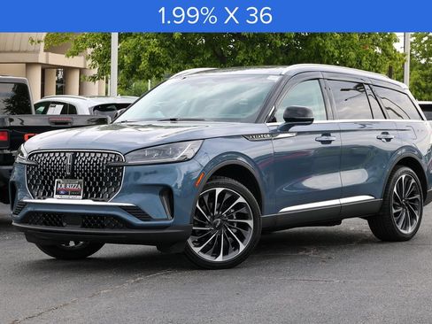 Certified 2025 Lincoln Aviator Reserve w/ Illumination Package AWD/4WD image 17