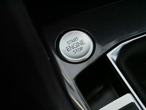Certified 2023 Volkswagen Tiguan S FWD image 27