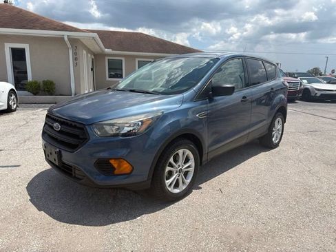 Used 2018 Ford Escape S FWD image 1