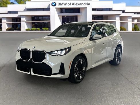 New 2026 BMW X3 xDrive30i w/ Premium Package AWD/4WD image 1