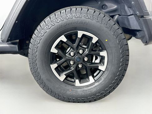 Used 2024 Jeep Wrangler Unlimited Rubicon 4xe AWD/4WD image 11