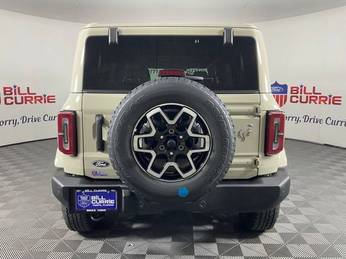 New 2026 Ford Bronco Outer Banks AWD/4WD image 4