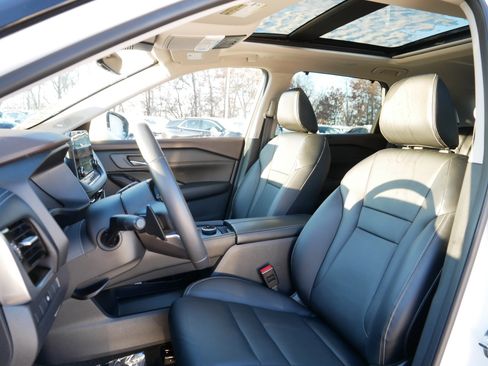 Certified 2023 Nissan Rogue SL w/ SL Premium Package image 35