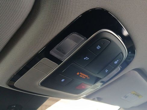 Used 2023 Hyundai Santa Fe SEL FWD image 19