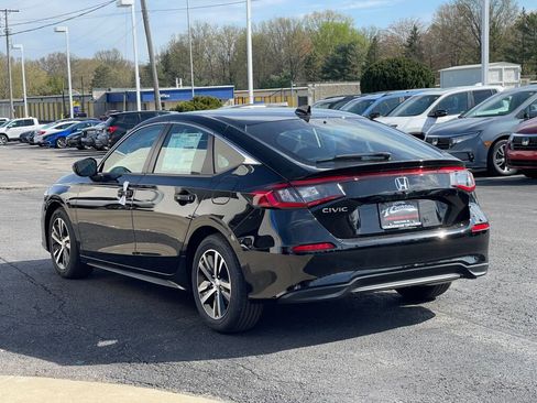Used 2024 Honda Civic LX image 12