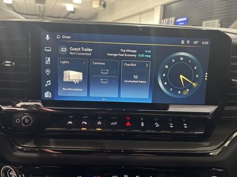 Used 2025 Chevrolet Silverado 1500 ZR2 w/ Technology Package image 23