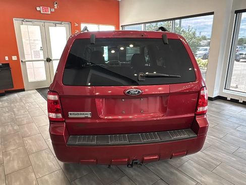 Used 2008 Ford Escape XLT FWD image 14