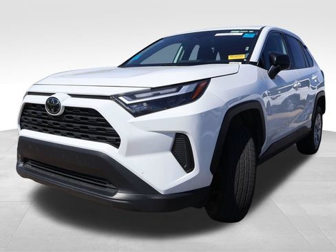 Used 2025 Toyota RAV4 LE FWD image 3
