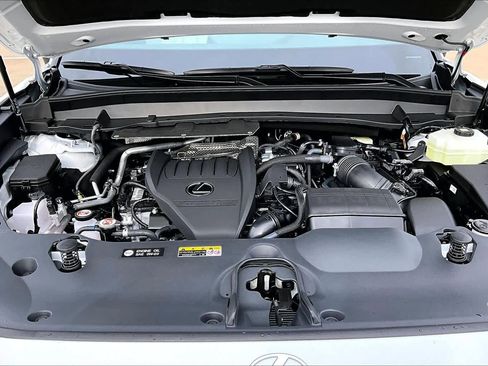 New 2026 Lexus TX 500h F SPORT Performance Premium image 16