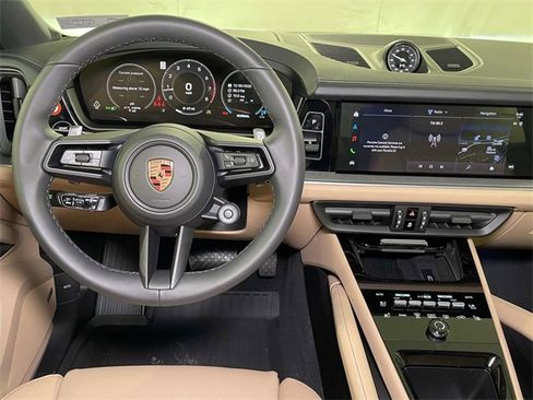 New 2026 Porsche Cayenne Coupe image 27