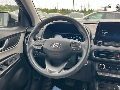 Certified 2022 Hyundai Kona Limited AWD/4WD image 12