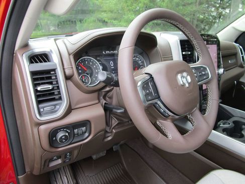 New 2026 RAM 1500 Laramie w/ Laramie Southwest Edition AWD/4WD image 35