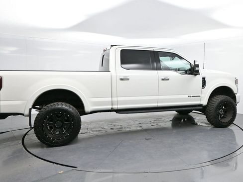 Used 2021 Ford F350 Platinum w/ Tremor Off-Road Package image 8