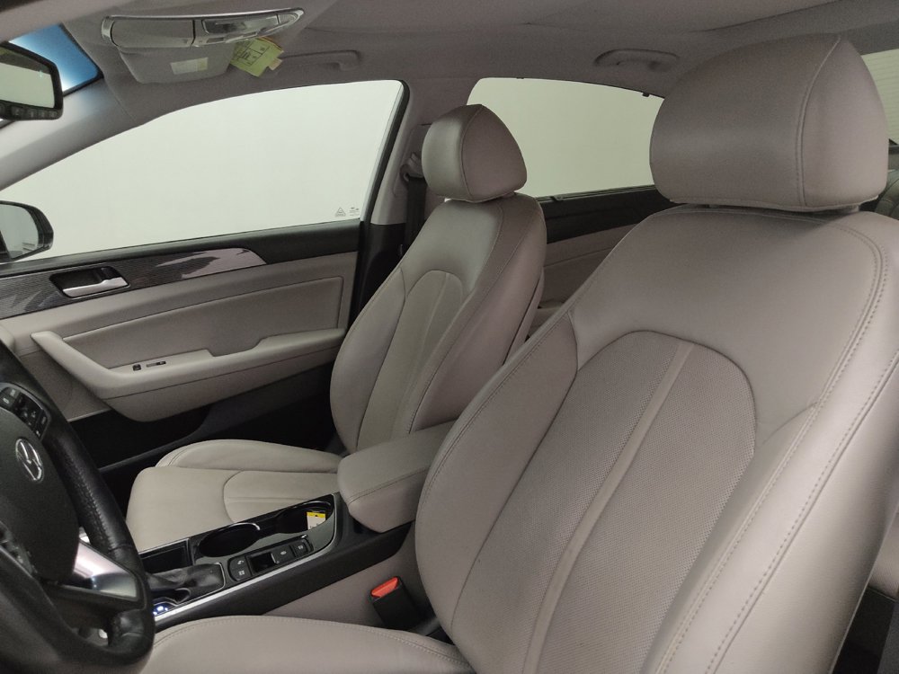 Used 2018 Hyundai Sonata Limited w/ Ultimate Package 07 FWD image 17