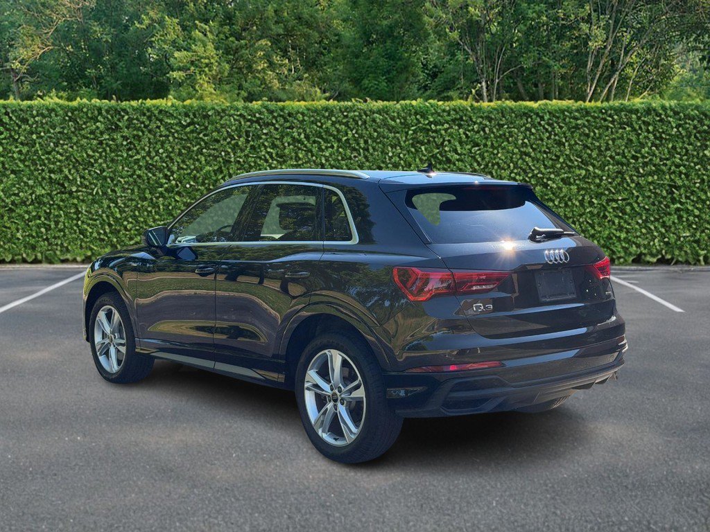 Used 2023 Audi Q3 2.0T Premium w/ Convenience Package AWD/4WD image 6