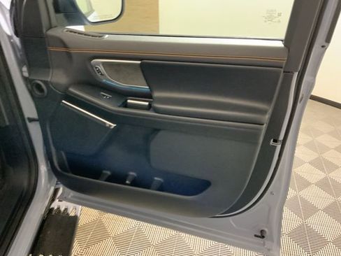 New 2026 Ford Expedition Tremor image 36