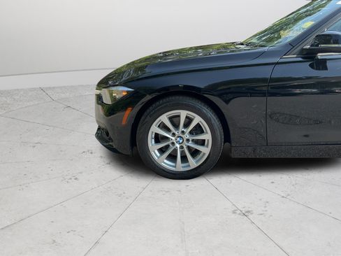 Used 2016 BMW 320i Sedan RWD image 37